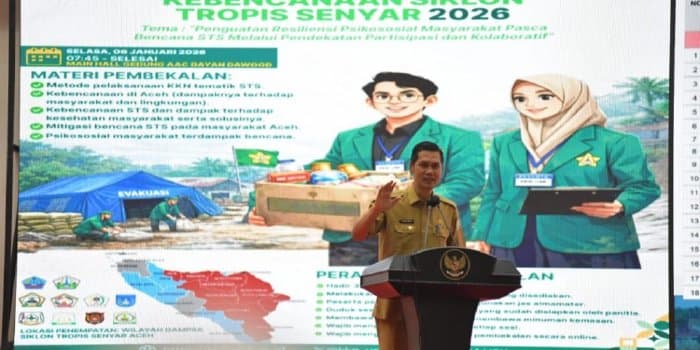 
						 Sekda Aceh Dorong Peran Strategis Mahasiswa KKN dalam Pemulihan Pascabencana 
					