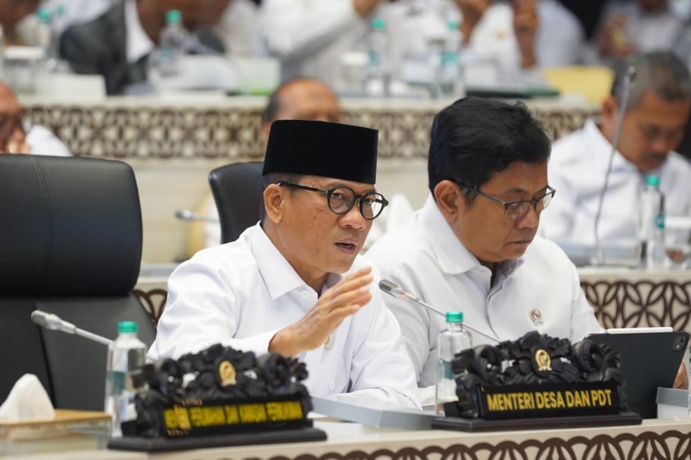 
						 Mendes PDT: Dana Desa di Wilayah Bencana Bisa Difokuskan Bangun Hunian 
					