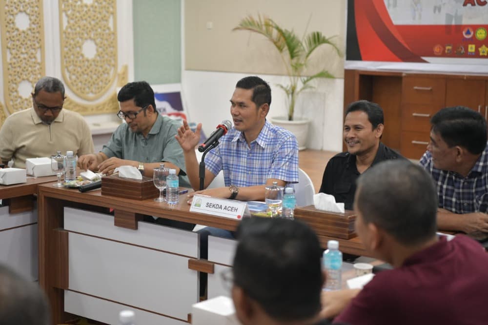 
						 Pemerintah Aceh Segera Kirim Relawan ASN Tahap Dua, Fokus Bersihkan Sekolah di Aceh Tamiang 
					