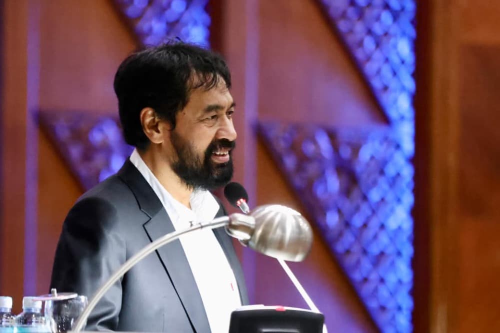 
						 THR 41.410 ASN Pemerintah Aceh Mulai Dicairkan, Total Capai Rp205,7 Miliar 
					