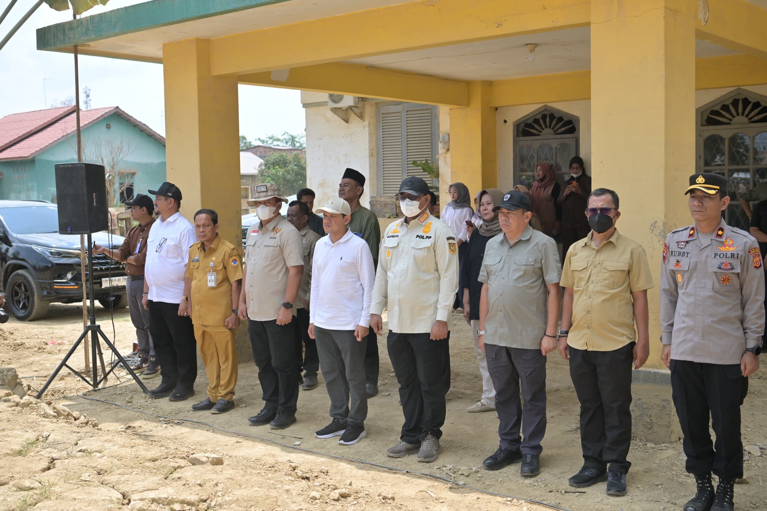
						 Wagub Aceh Fadlullah Dampingi Mendagri, Tegaskan Percepatan Pemulihan di Aceh Tamiang 
					