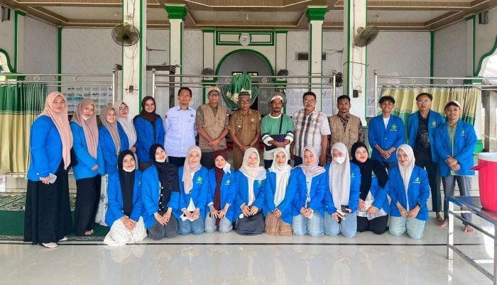 20 Mahasiswa Psikologi UIN Ar-Raniry Dampingi Penyintas Banjir di Pijay