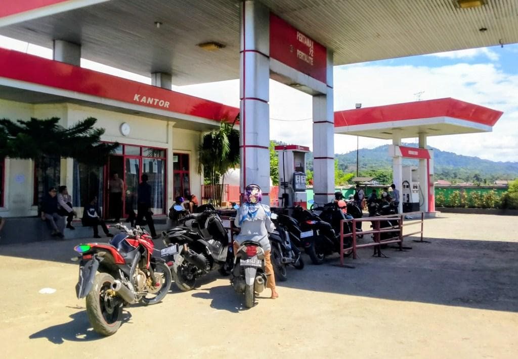 Kondisi di SPBU Abdya Kembali Normal Pasca Bupati Safaruddin Batasi Pembelian BBM