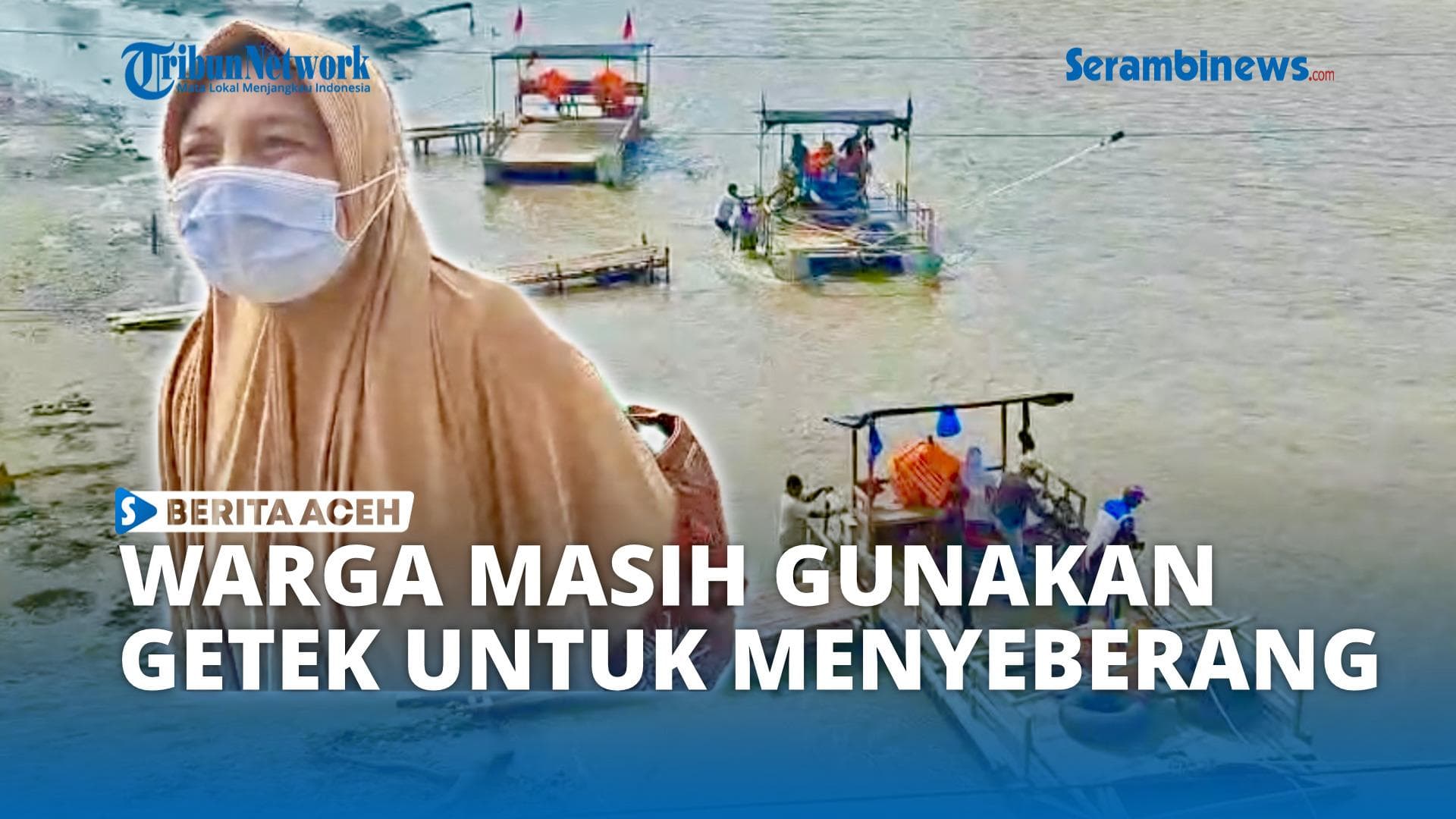 Jembatan Putus di Bireuen, Warga Ulee Jalan Terpaksa Gunakan Getek Berisiko