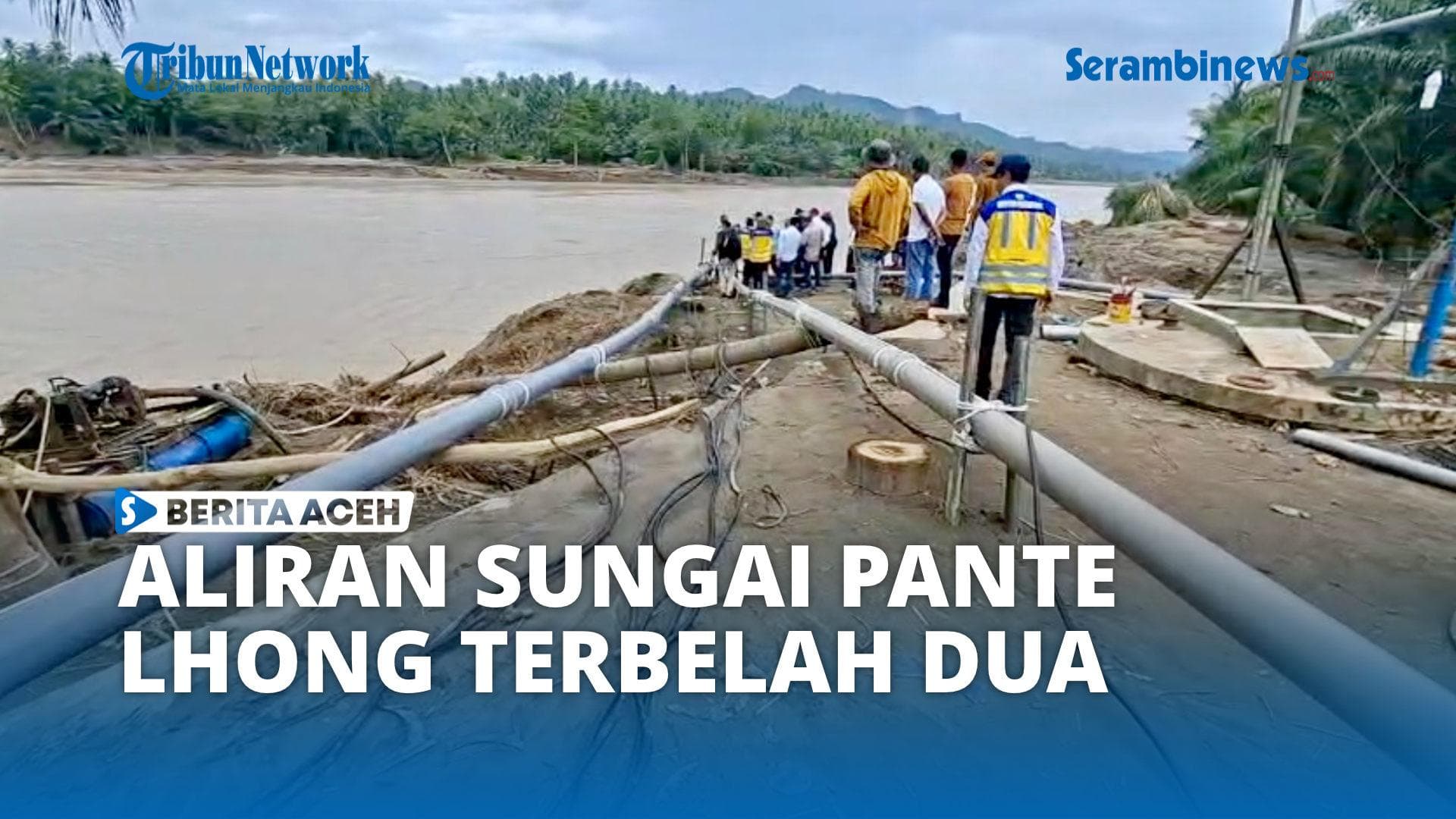 VIDEO - Dihantam Banjir, Aliran Sungai di Bendungan Pante Lhong Terbagi Dua