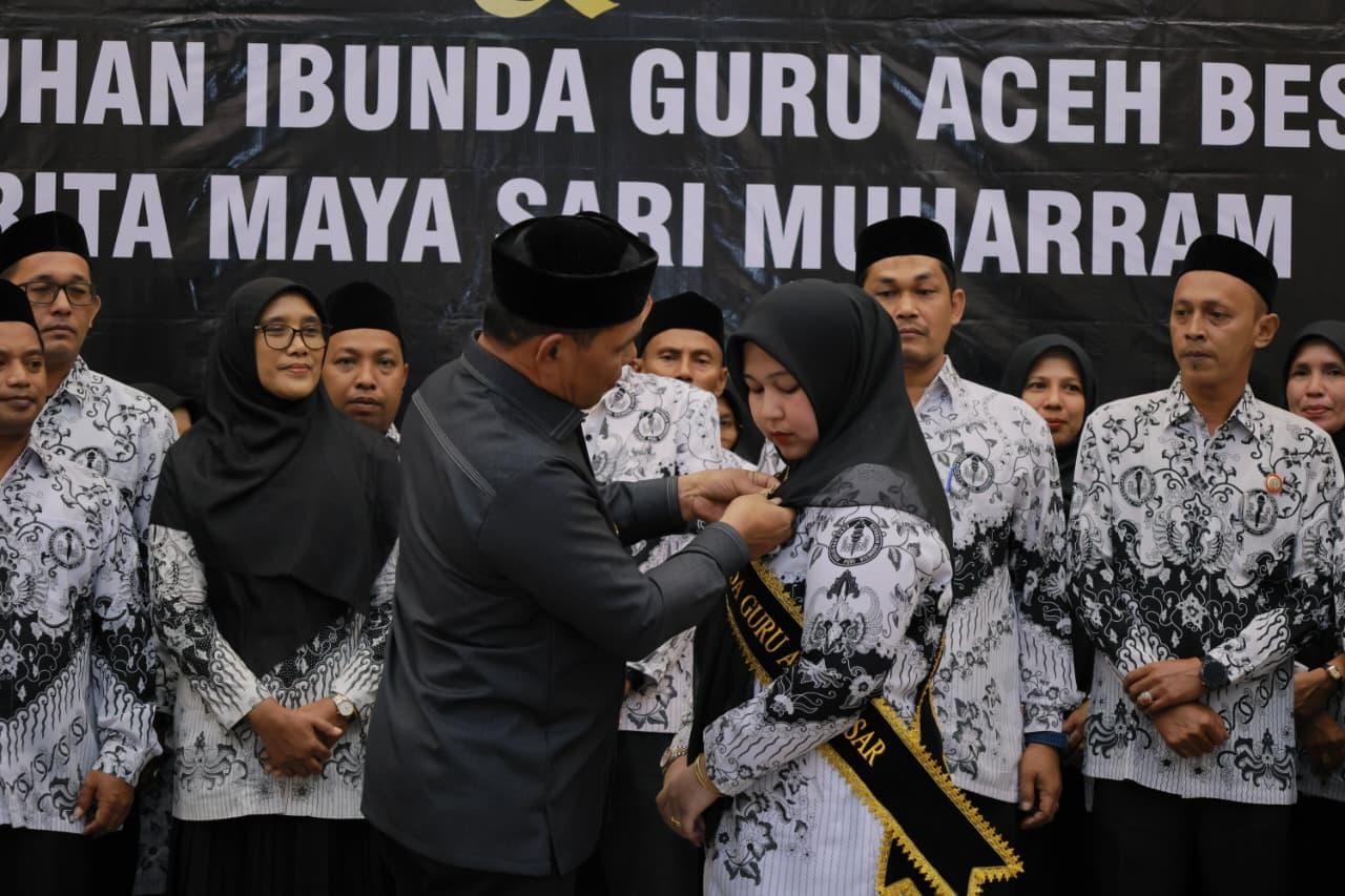 PGRI Aceh Besar 2025-2030 Dilantik, Rita Mayasari Jadi Bunda Guru