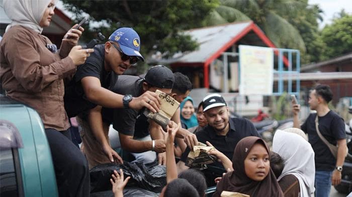 BURGERLAH Bersama Hustle Connection Salurkan Bantuan untuk Korban Banjir dan Longsor di Bireuen
