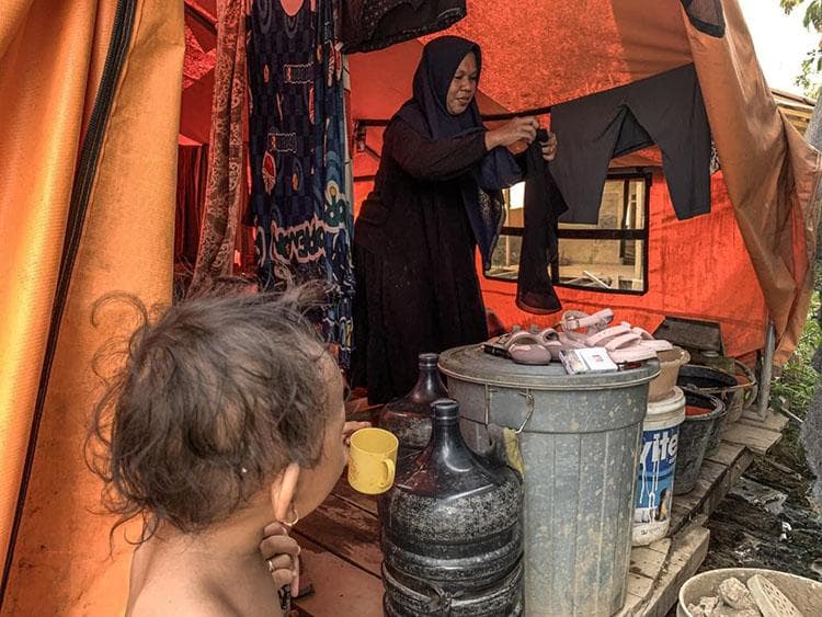 Keluarga Aceh Tamiang Bertahan di Tenda Darurat, Banjir 2026 Masih Terasa