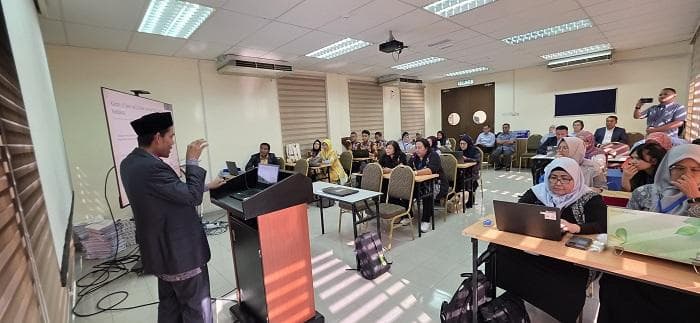 Dosen UNISAI Angkat Isu Banjir Bandang Aceh–Sumatera di Konferensi Internasional Malaysia