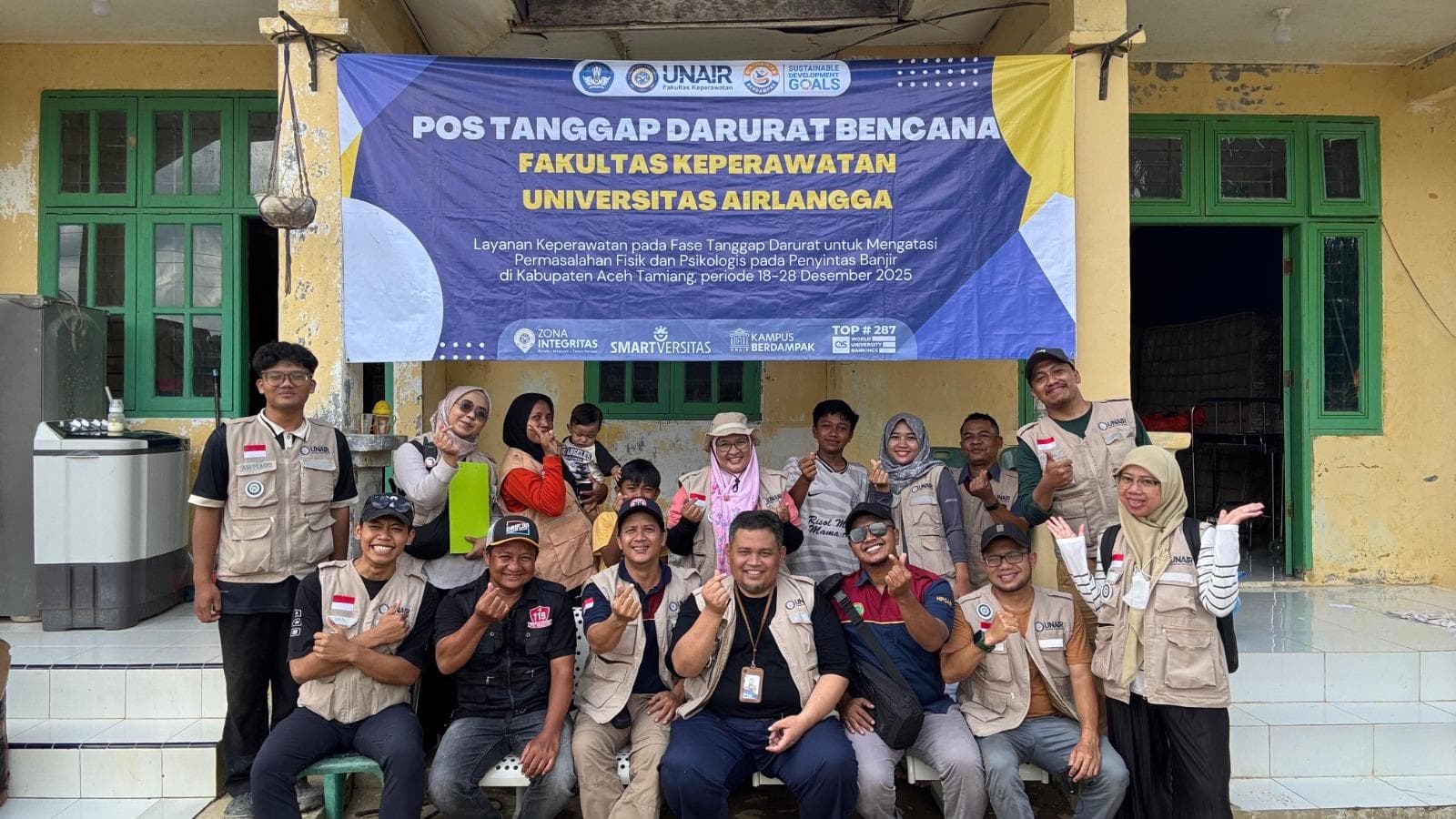 Banjir Lumpuhkan Puskesmas Aceh Tamiang, Mobile Clinic UNAIR Jaga Layanan Kesehatan