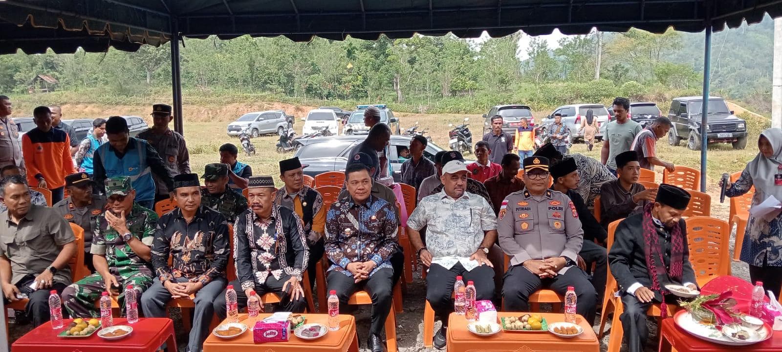 Pemkab Pidie Serahkan 12 Unit Huntara untuk Korban Banjir di Blang Pandak