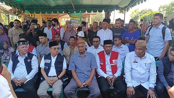 Cerita Kerusakan Parah ke JK Saat Tinjau Korban Banjir, Bupati Ayahwa: Bantu Warga Aceh Utara