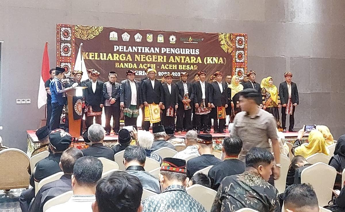 Gubernur Aceh Lantik Pengurus KNA 2025-2030, Dukung Pulih Bencana