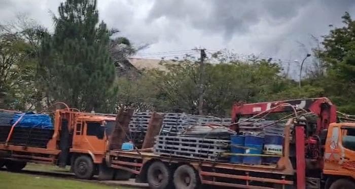 Rangka Jembatan Bailey Beutong Ateuh Tiba di Nagan , Target Pemasangan 8 Hari