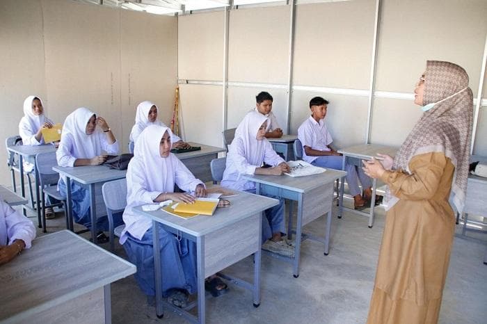3.120 Sekolah Aceh Rusak Pasca Bencana, Siswa Tetap Semangat Belajar