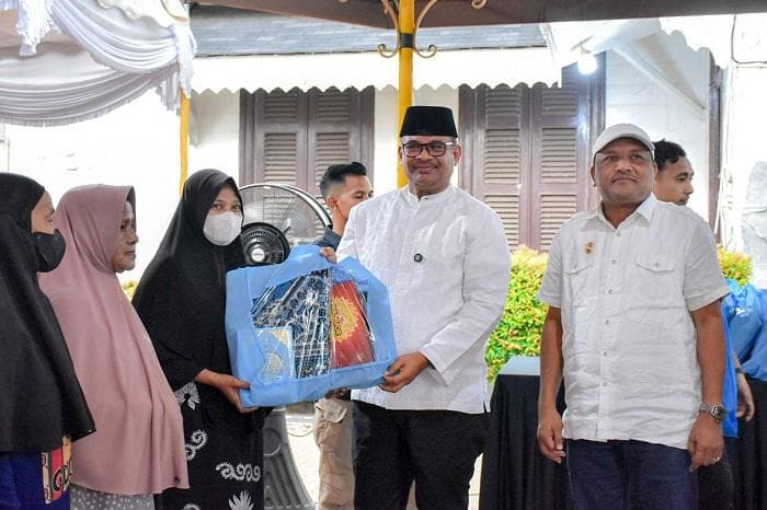 Bantuan Presiden untuk Korban Banjir Bireuen Diserahkan, Hunian Tetap Segera Dibangun