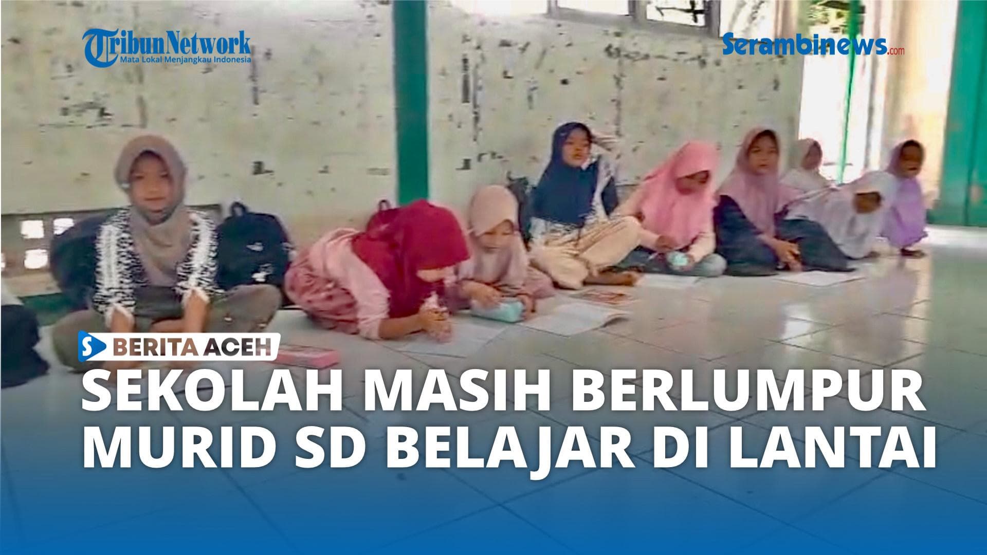Sekolah di Bireuen Masih Berlumpur, Siswa SDN 6 Belajar di Lantai