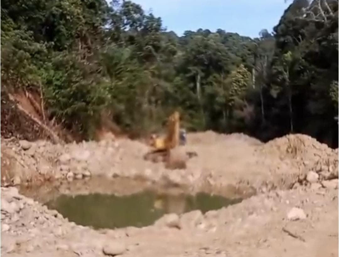 Penambang Emas Ilegal Vietnam di Aceh Jaya Kabur, Dijemput Mobil di Pohon Kuini