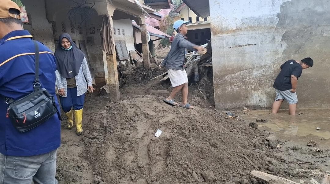 1.275 KK Pidie Jaya Masih Mengungsi, Kekurangan 324 Huntara di Aceh