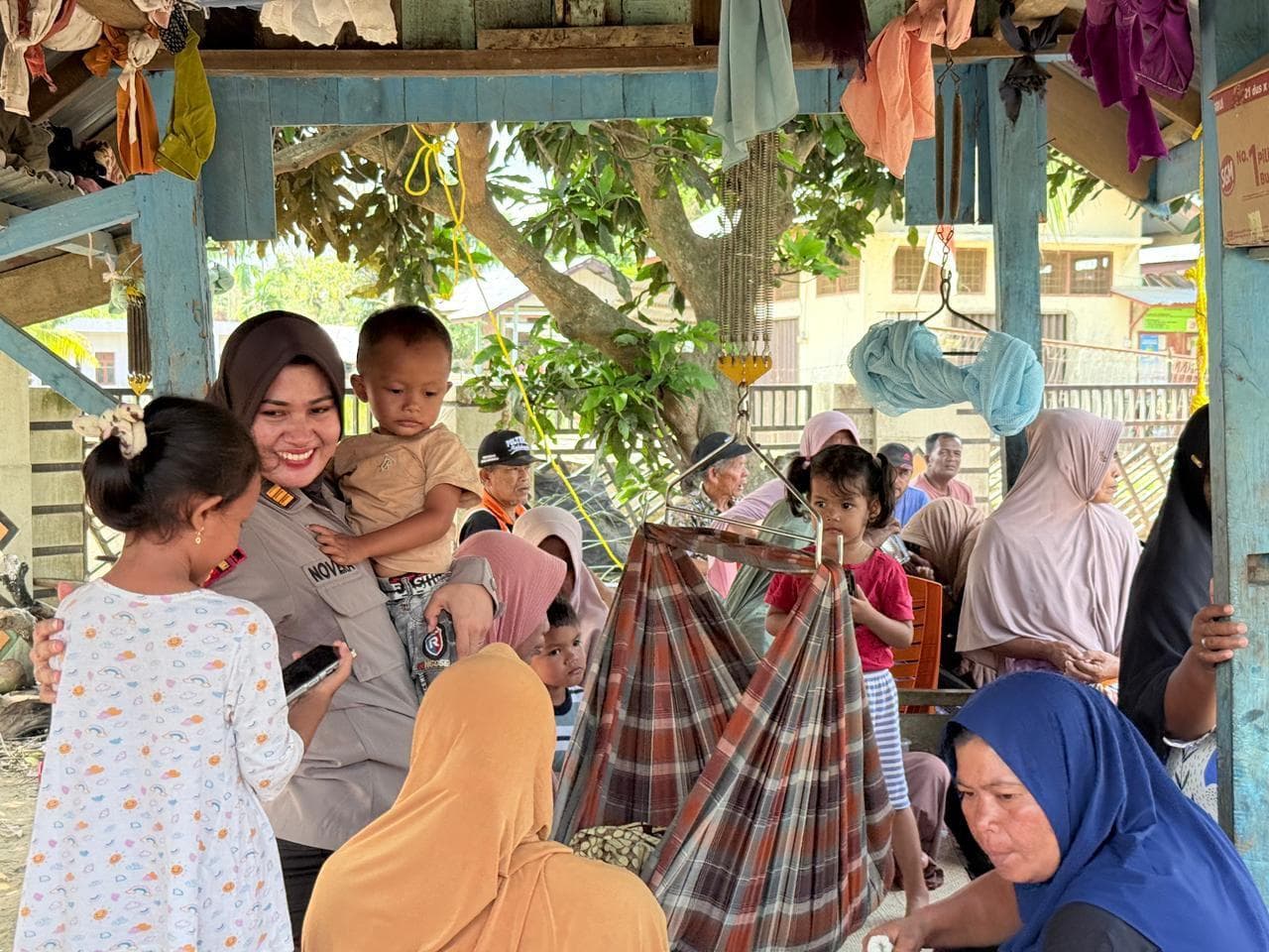 Mahasiswa STIK Polri Bantu Warga Pidie Jaya dengan Baksos dan Trauma Healing