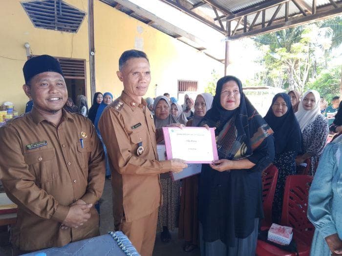 70 Warga Aceh Barat Daya Terima Bansos Usaha Produktif dari Pemkab Abdya