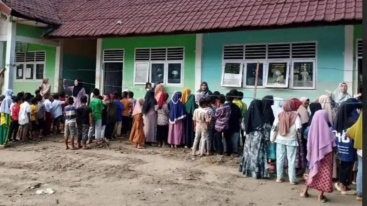 2.756 Sekolah Aceh Terdampak Bencana, 18 Masih Belajar di Tenda