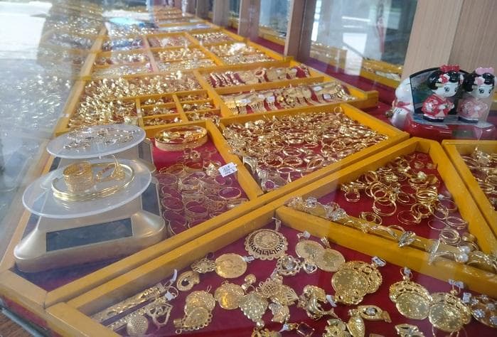 Harga Emas London di Aceh Barat Daya Tembus Rp8 Juta per Mayam dalam Satu Jam