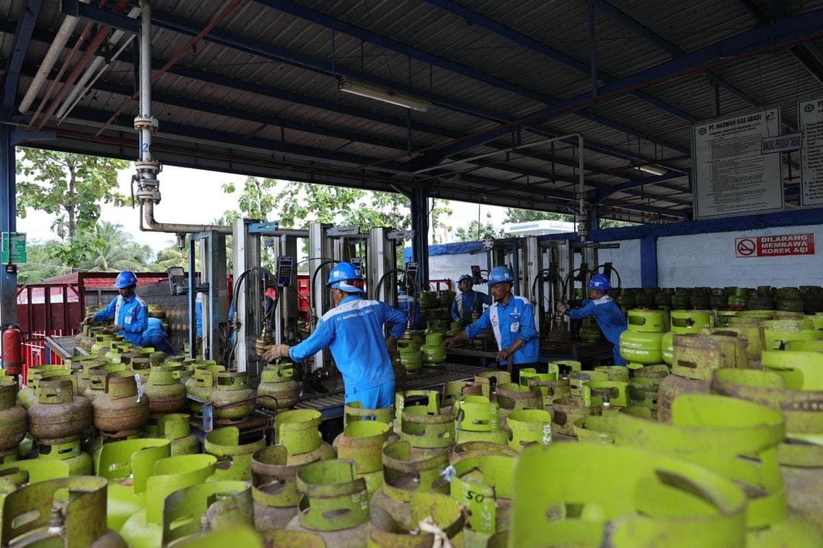 Gunakan Dua Kapal, Pertamina Salurkan LPG 30 Ribu Tabung Lebih ke 10 Kabupaten/Kota di Aceh