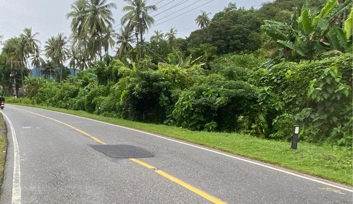 BPJN Aceh Tambal Lubang Jalan Tapaktuan–Samadua untuk Keamanan Pengguna