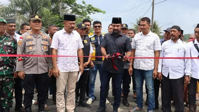 Jalan Peureulak–Leubok Pempeng Diresmikan, Warga Aceh Timur Akses Ekonomi Lebih Lancar