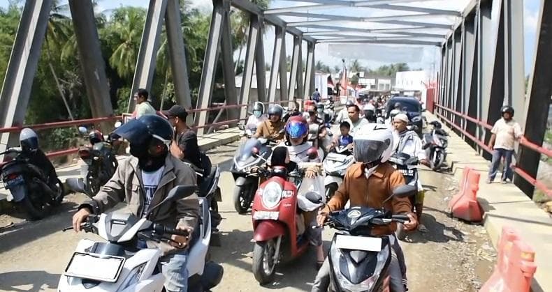 Jembatan Bailey Kutablang Patah, Arus Banda Aceh-Medan Terhambat 6 Jam