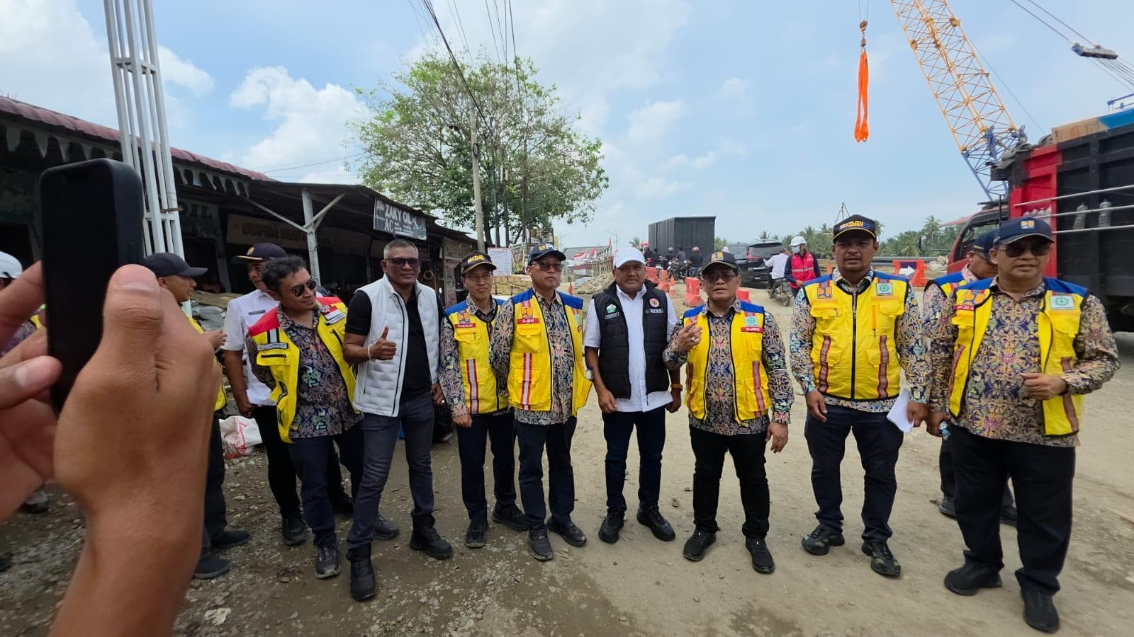 Jembatan Krueng Tingkeum Bireuen Mulai Dibangun, Warga Diharap Jaga Jembatan Bailey