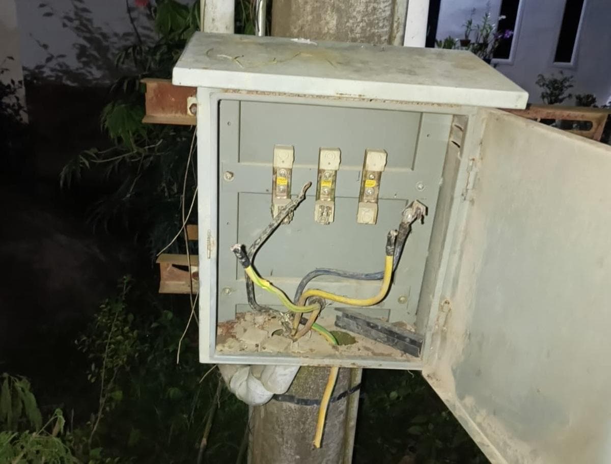 Kabel Trafo PLN di Geudubang Aceh Langsa Baro Dicuri, Puluhan Rumah Mati Lampu