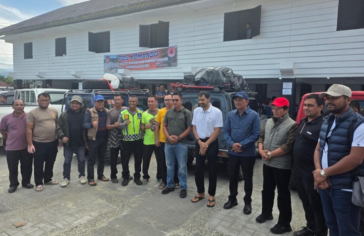 Gubernur Aceh Mualem Lepas Rombongan Mobil Offroad, Bawa Sembako ke Daerah Terisolasi di Gayo Lues