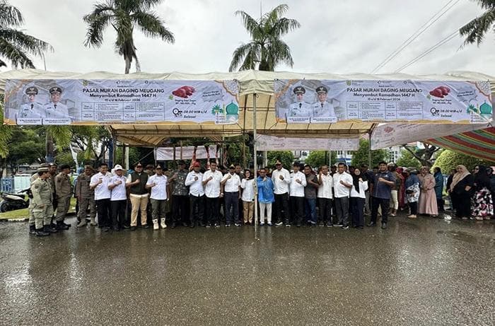 Pasar Murah Daging Meugang: Warga Banda Aceh Nikmati Tradisi Tanpa Kenaikan Harga