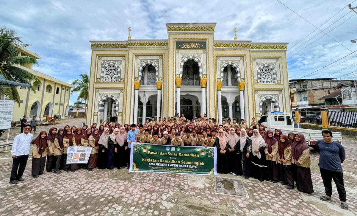Siswa SMAN 1 Abdya Blangpidie Gelar Pawai Syiar Ramadhan 1447 Hijriah