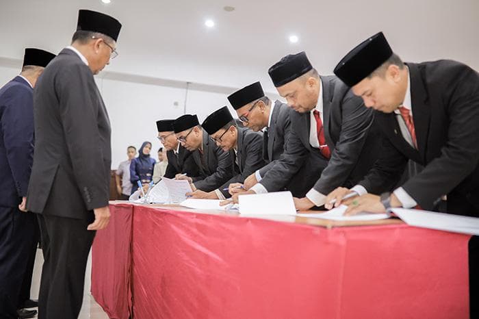 Rotasi 16 Pejabat Pidie Jaya, Bupati Sibral Fokus Tangani Banjir Meureudu