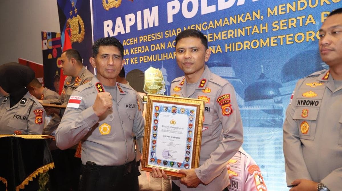 Polres Aceh Jaya Raih Penghargaan Pelayanan Publik Terbaik dari Kapolda Aceh