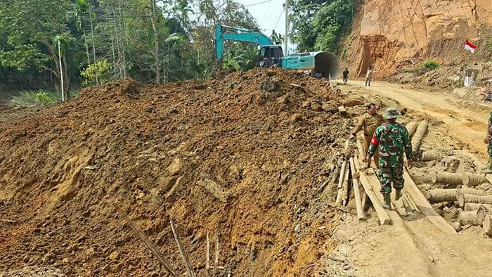 Jembatan Peunaron - Rantau Peureulak Ditutup Besok untuk Perbaikan Permanen