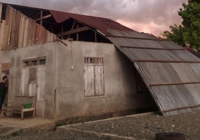 Angin Puting Beliung Rusak Rumah Warga Kaway XVI Aceh Barat, BPBD Datangi Lokasi