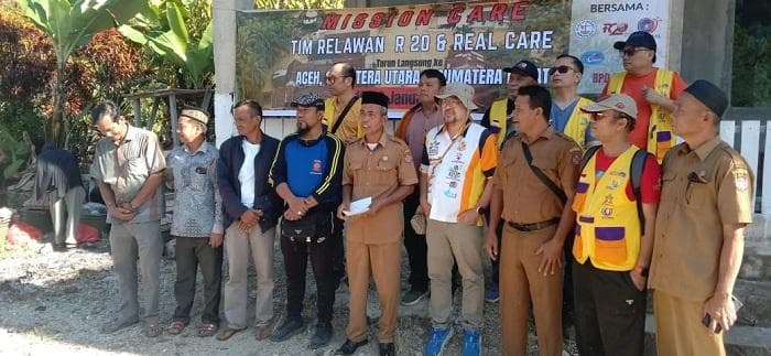 Relawan Malaysia dan Kepri Bantu 120 Keluarga Banjir di Gayo Lues