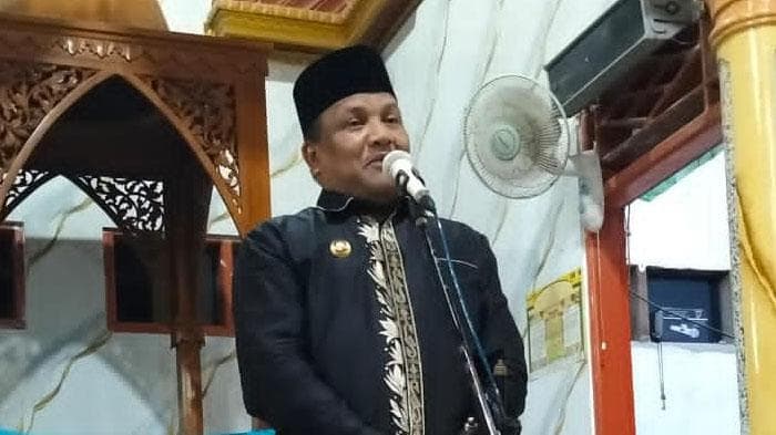 Bupati Bireuen Silaturahmi dan Santuni Anak Yatim di Desa Alue Krueb