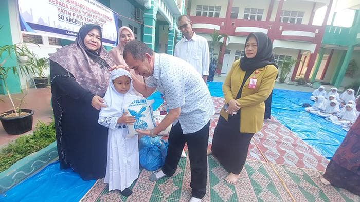 SDN 2 Banda Sakti Lhokseumawe Berbagi Santunan Anak Yatim Jelas Ramadhan