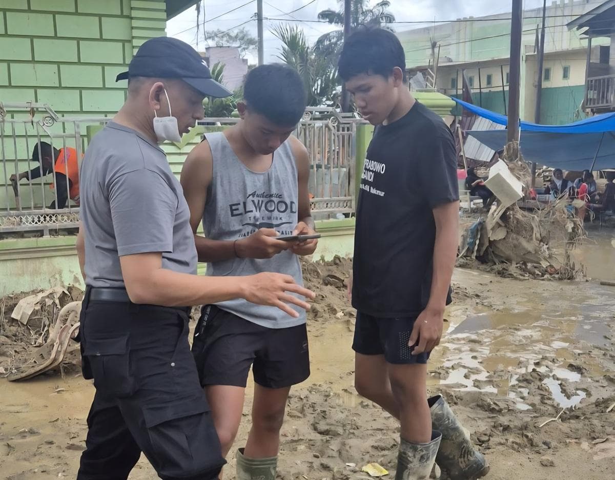 Diskominfotik Banda Aceh Pasang 3 Starlink di Tamiang