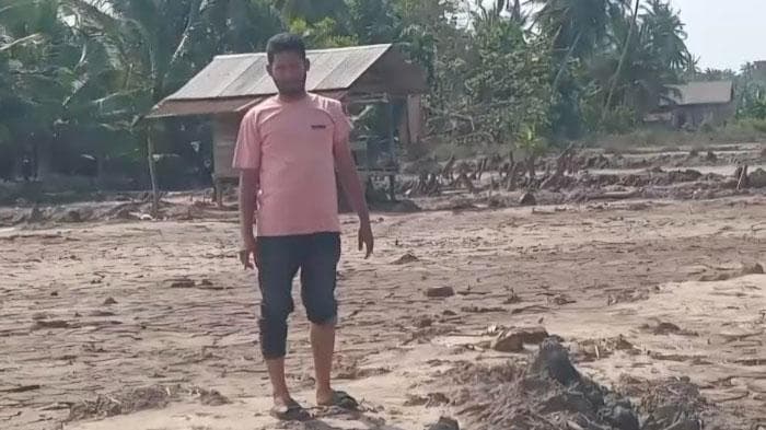 Warga Monkeulayu Bireuen Butuh Alat Berat Bersihkan Lumpur Pasca Banjir