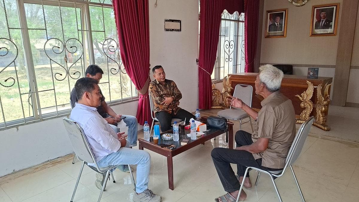 DPRK Aceh Tamiang Perbaiki Ruangan Pimpinan dengan 'Kanibalisme' Pasca Banjir