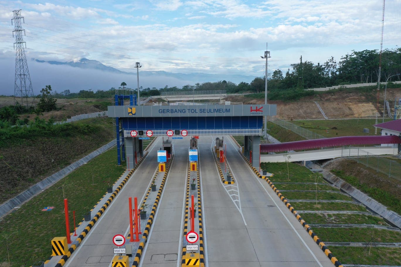 Tol Sigli-Banda Aceh Operasi 24 Jam untuk Distribusi Bantuan Bencana