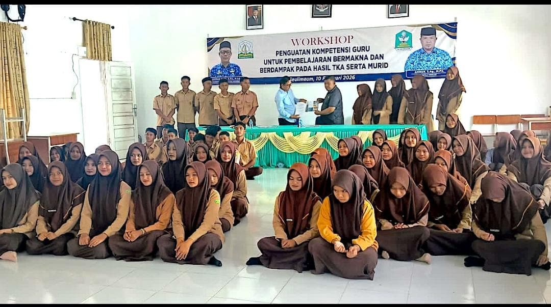 FISIP Unimal Sosialisasi Jalur Masuk Kuliah di SMAN 1 Seulimeum, Ingatkan Unimal Kampus Unggul