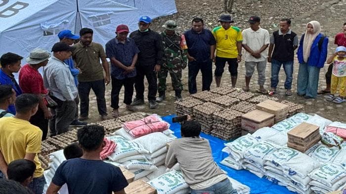 Tim Unsam Peduli Bantu 800 KK Banjir Aceh Timur dengan Perjuangan Ekstrem