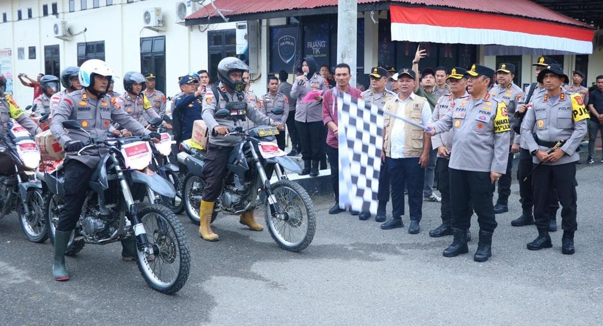 Percepat Pemulihan Banjir di Aceh Utara, Wakapolri Serahkan Bantuan dan Beri Dukungan Alat Berat